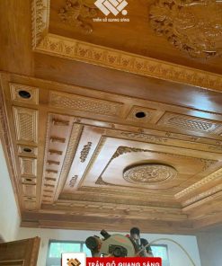 Lamri ốp tường gỗ tự nhiên